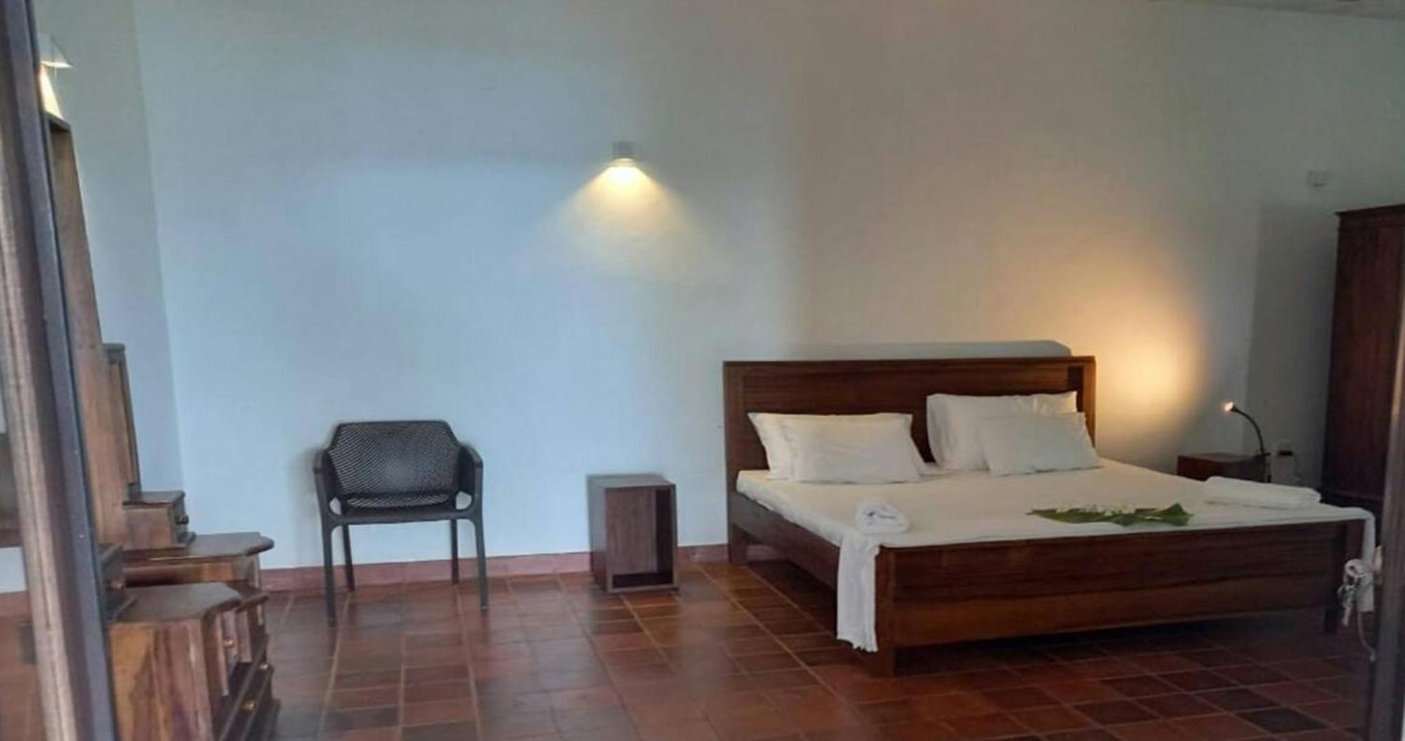 Bluewind Resort Tangalle Ngoại thất bức ảnh