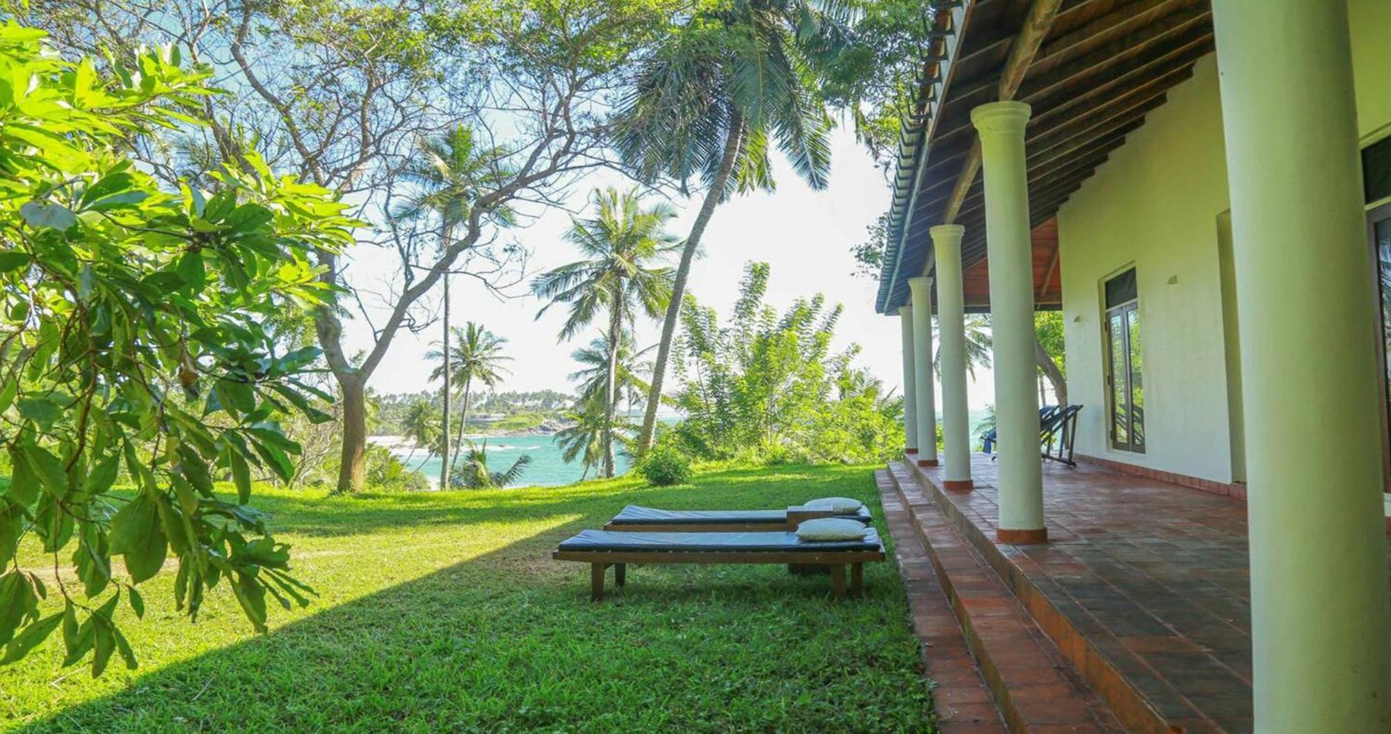 Bluewind Resort Tangalle Ngoại thất bức ảnh