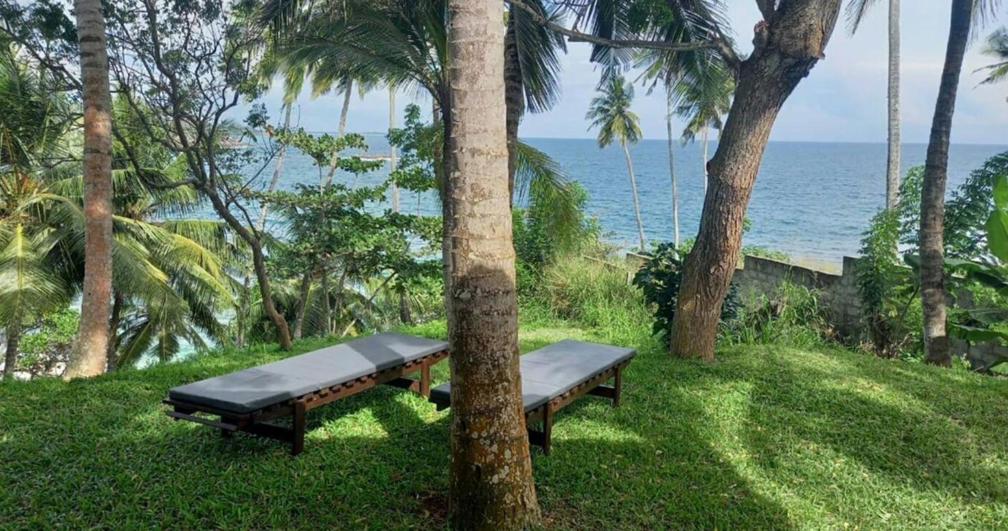 Bluewind Resort Tangalle Ngoại thất bức ảnh