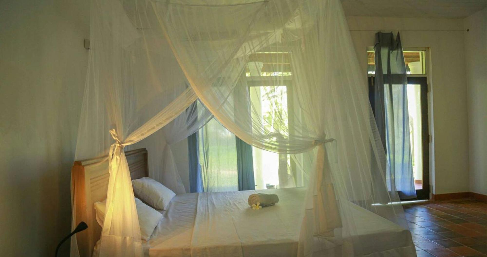 Bluewind Resort Tangalle Ngoại thất bức ảnh